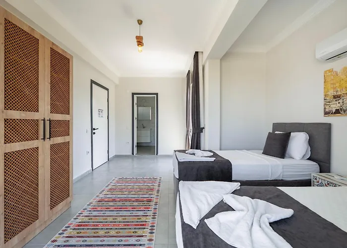 Atllivillano:8 פאטהיה